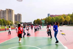 AG官方网站-连锁篮球培训中心开启网络直播课程，网友互动火爆的简单介绍