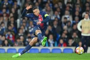 AG官方网站-关于巴黎圣日耳曼队员梅开二度，助球队获胜的信息