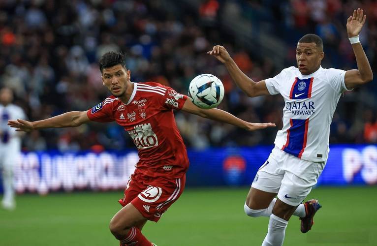 AG官方网站-斯特拉斯堡客战里尔落败，逆袭机遇失之交臂的简单介绍  第1张