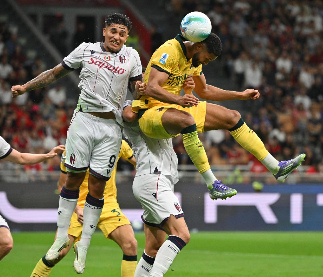 AG官方网站-佛罗伦萨客场取胜博洛尼亚，排名大幅上升的简单介绍  第1张